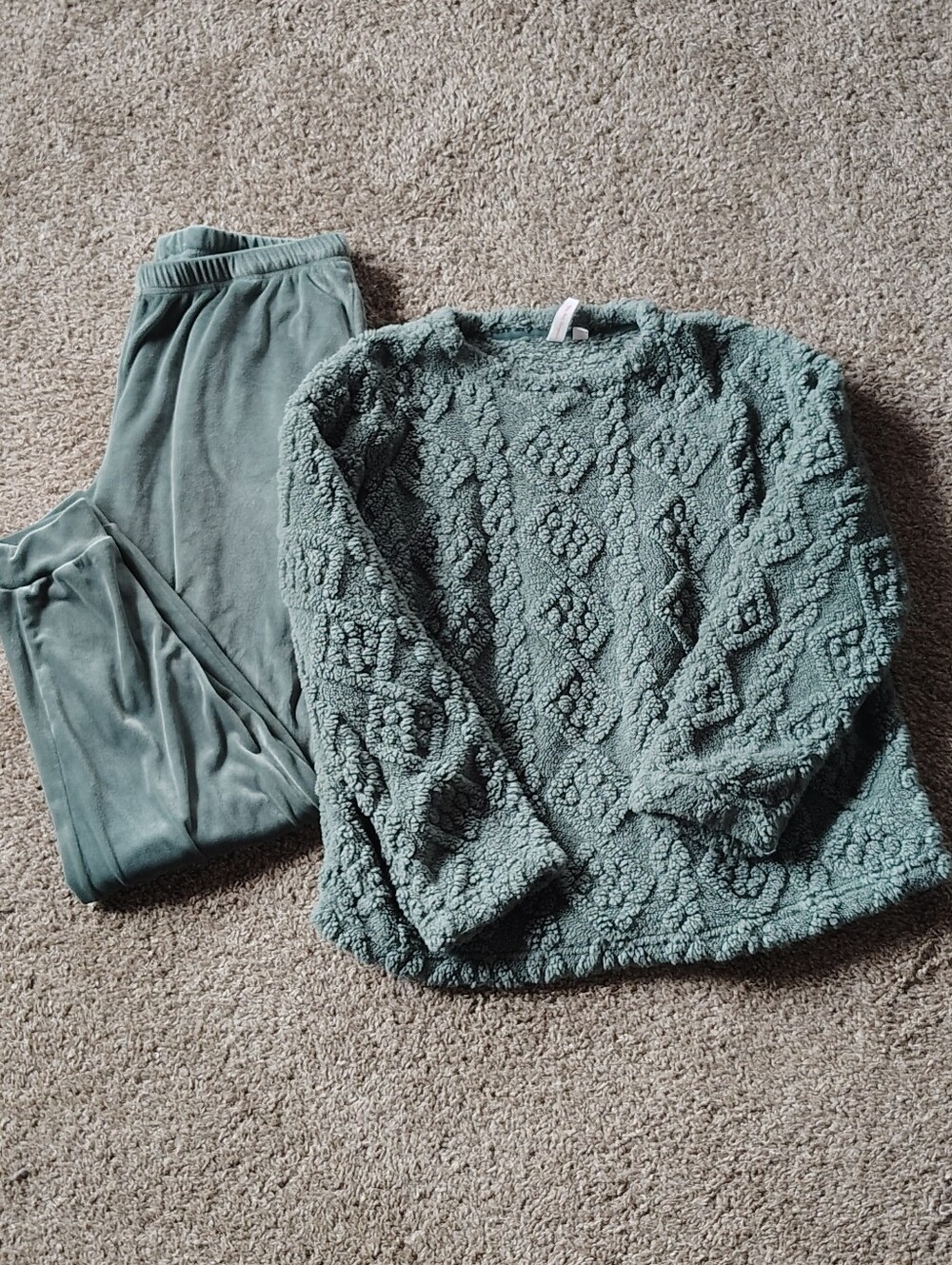 Joyspun Pajama Set Women's Sage Green Soft Warm Sz M